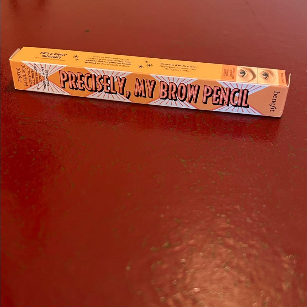 NWT Benefit Precisely My Brow. Shade 4: Warm Deep Brown.